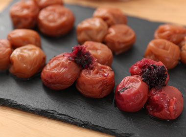 お得な訳あり梅干し